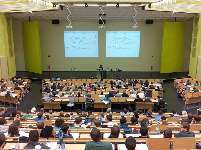 University Lecture Campus · Free photo on Pixabay